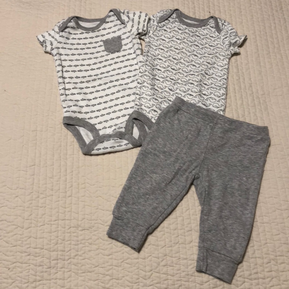 Carter’s 3-piece Outfit